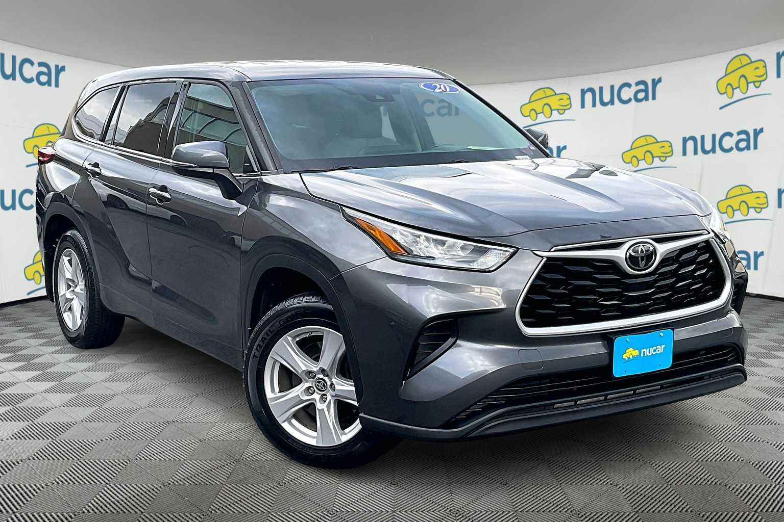 used 2020 Toyota Highlander car, priced at $25,888