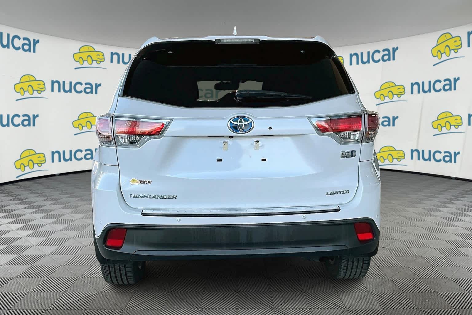 used 2016 Toyota Highlander Hybrid car, priced at $24,988