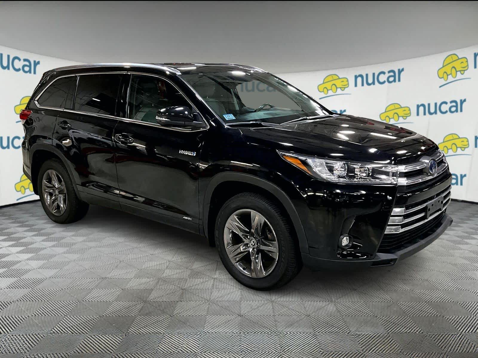 used 2019 Toyota Highlander car, priced at $30,225