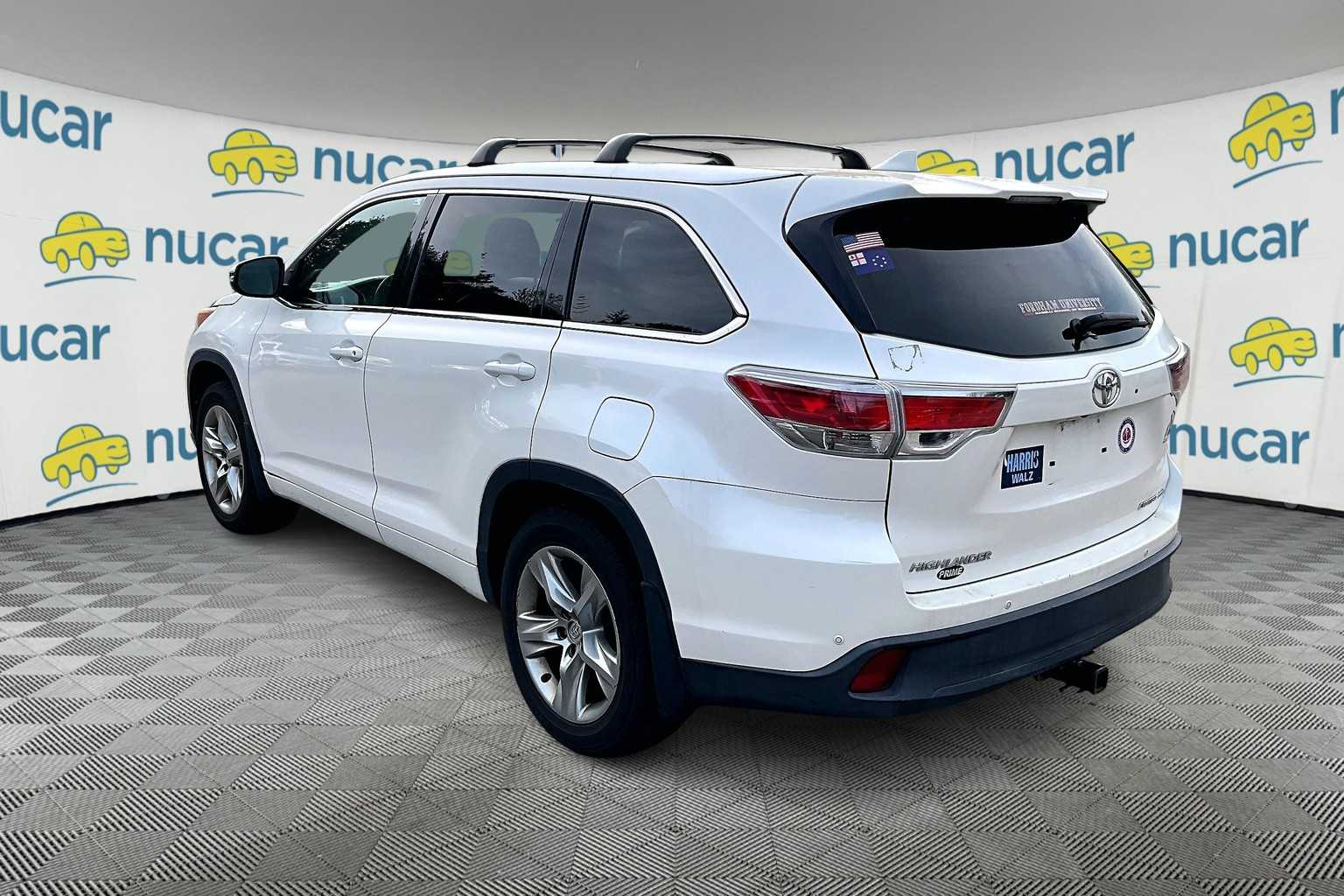 used 2015 Toyota Highlander car, priced at $19,588
