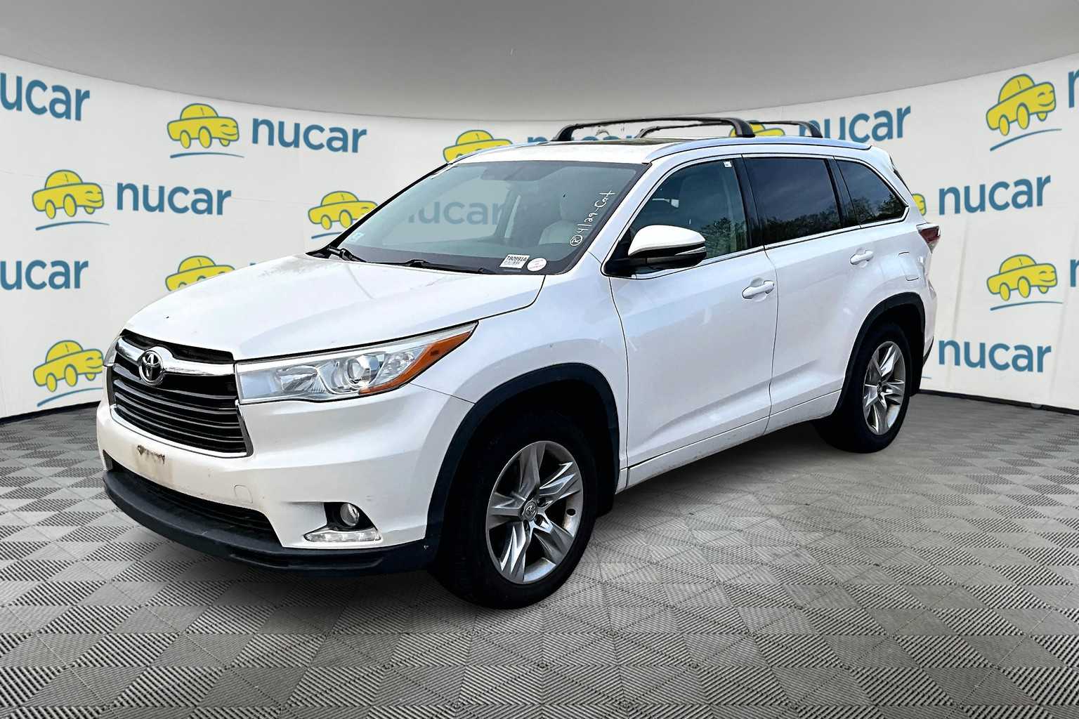used 2015 Toyota Highlander car, priced at $19,588