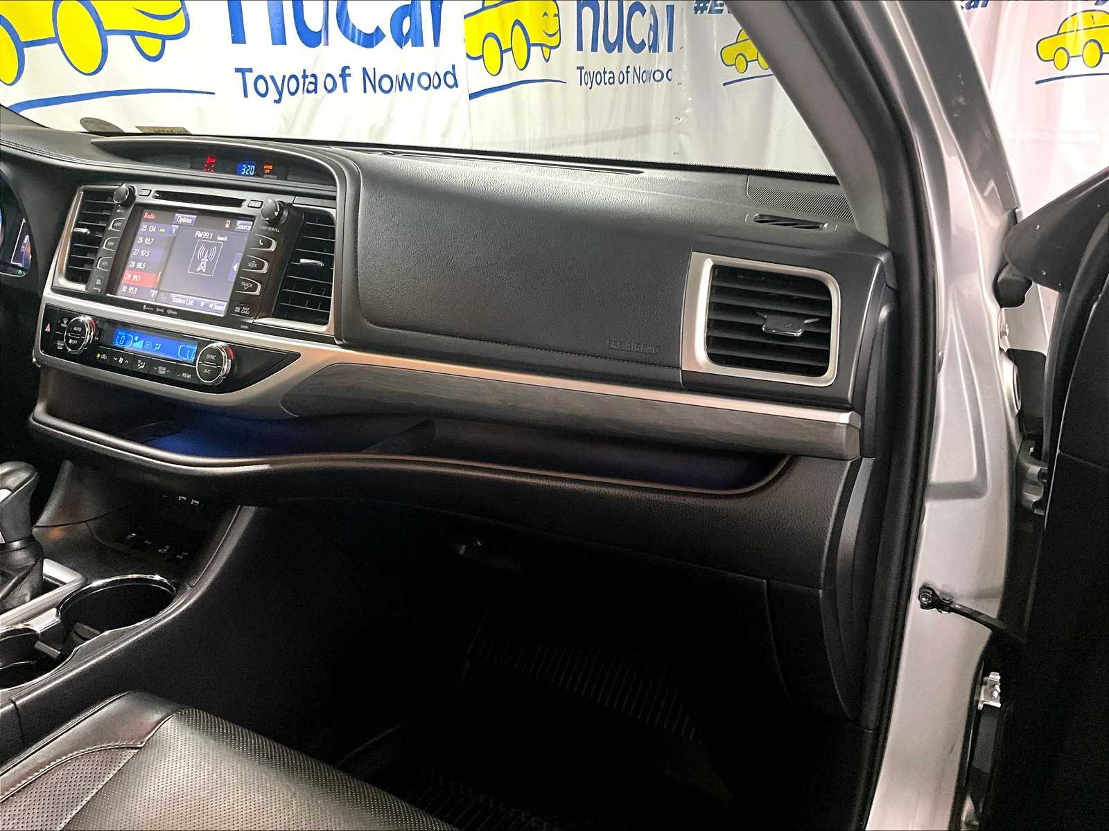 used 2019 Toyota Highlander car, priced at $29,888