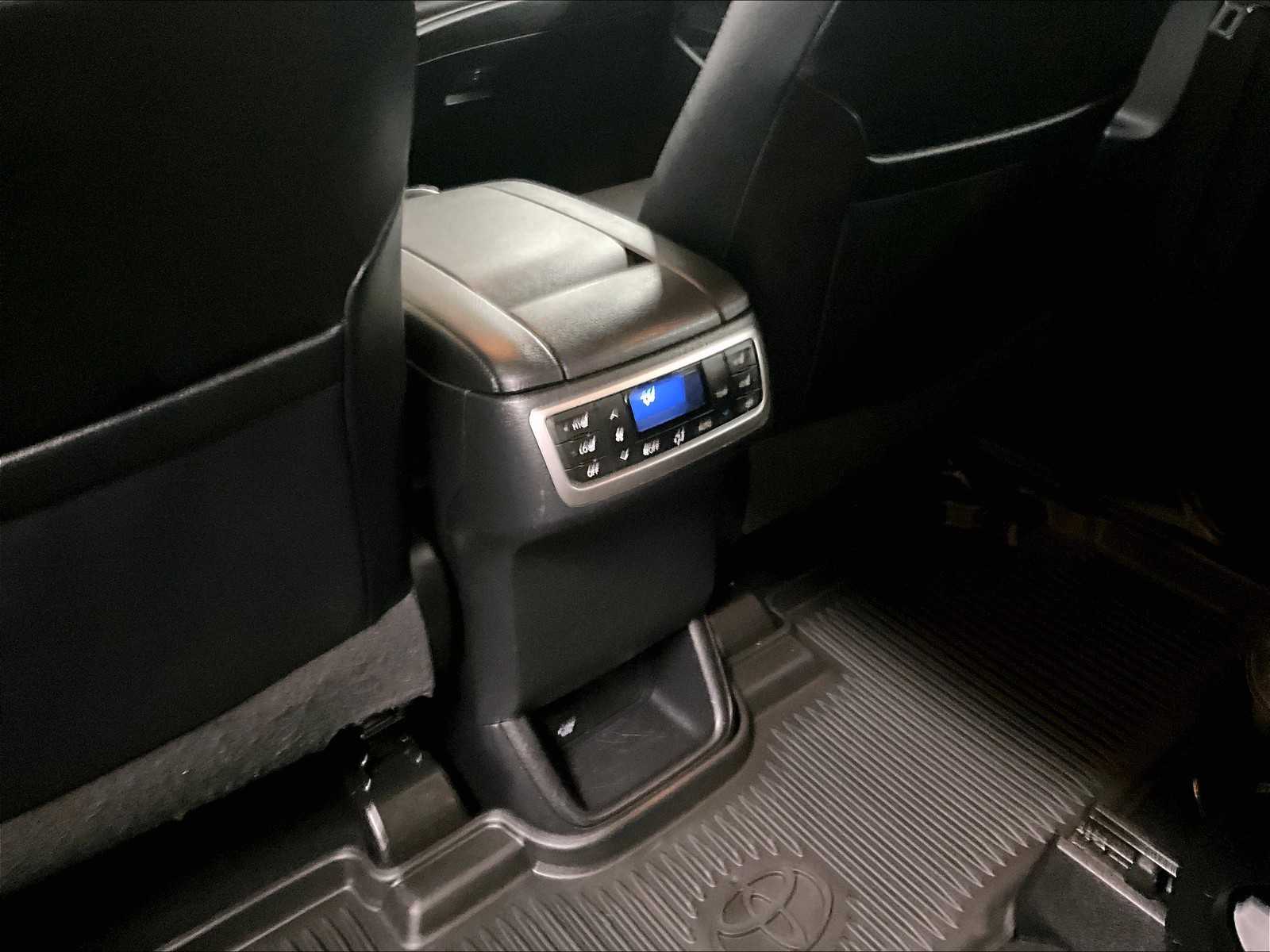 used 2019 Toyota Highlander car, priced at $29,888