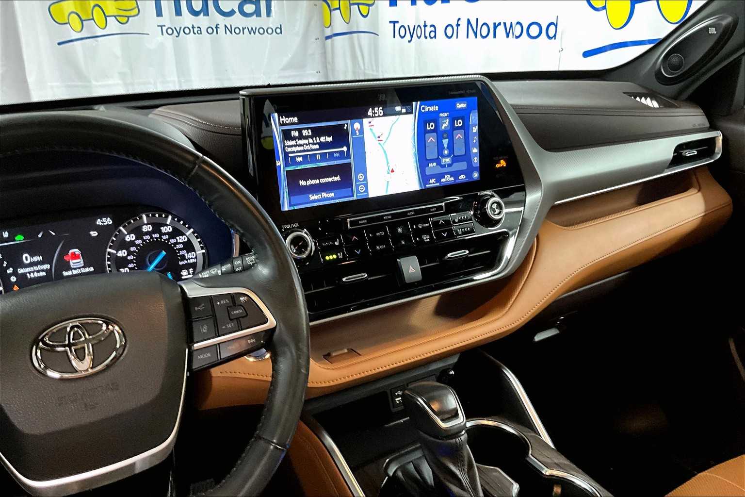 used 2022 Toyota Highlander car, priced at $41,622