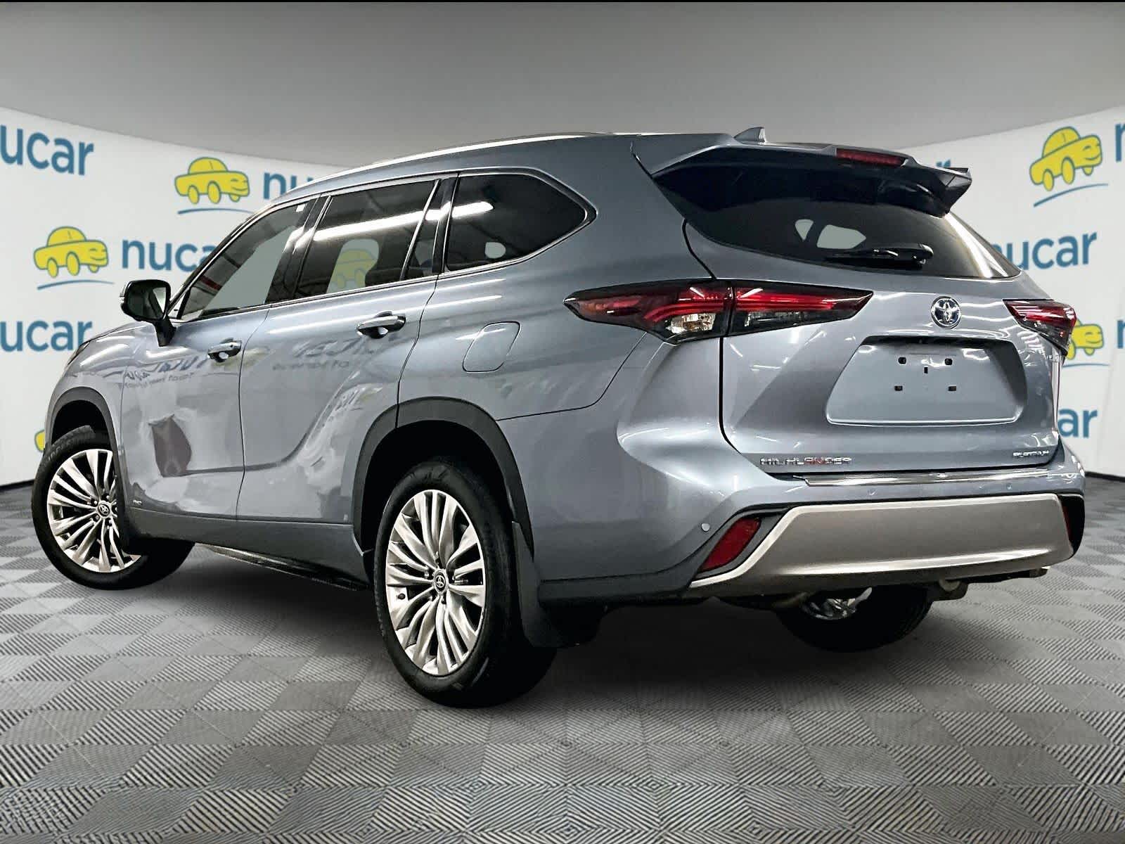 used 2024 Toyota Highlander car, priced at $49,271