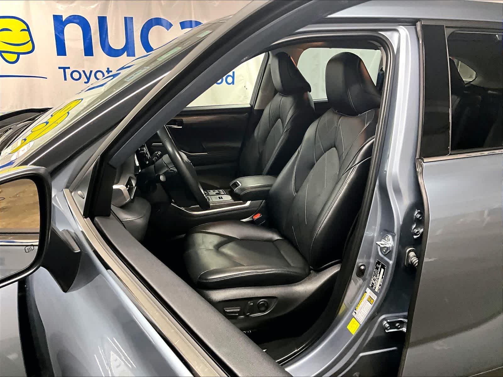 used 2024 Toyota Highlander car, priced at $49,271