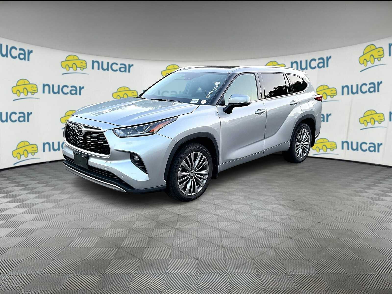 used 2022 Toyota Highlander car, priced at $42,787