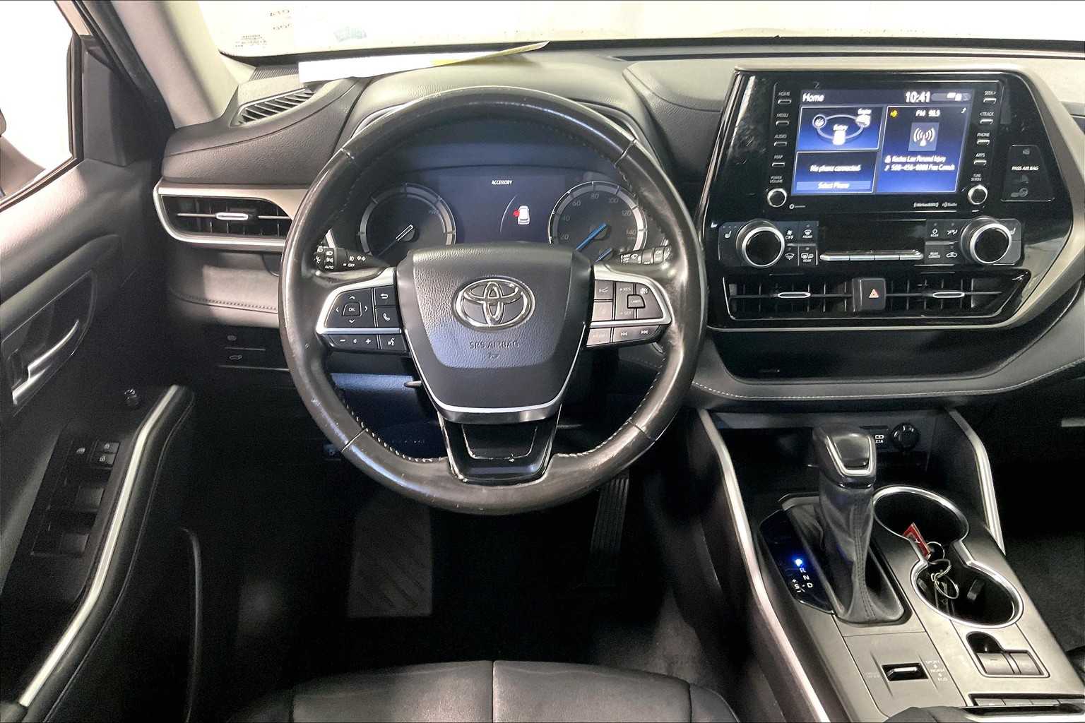 used 2021 Toyota Highlander car, priced at $35,488