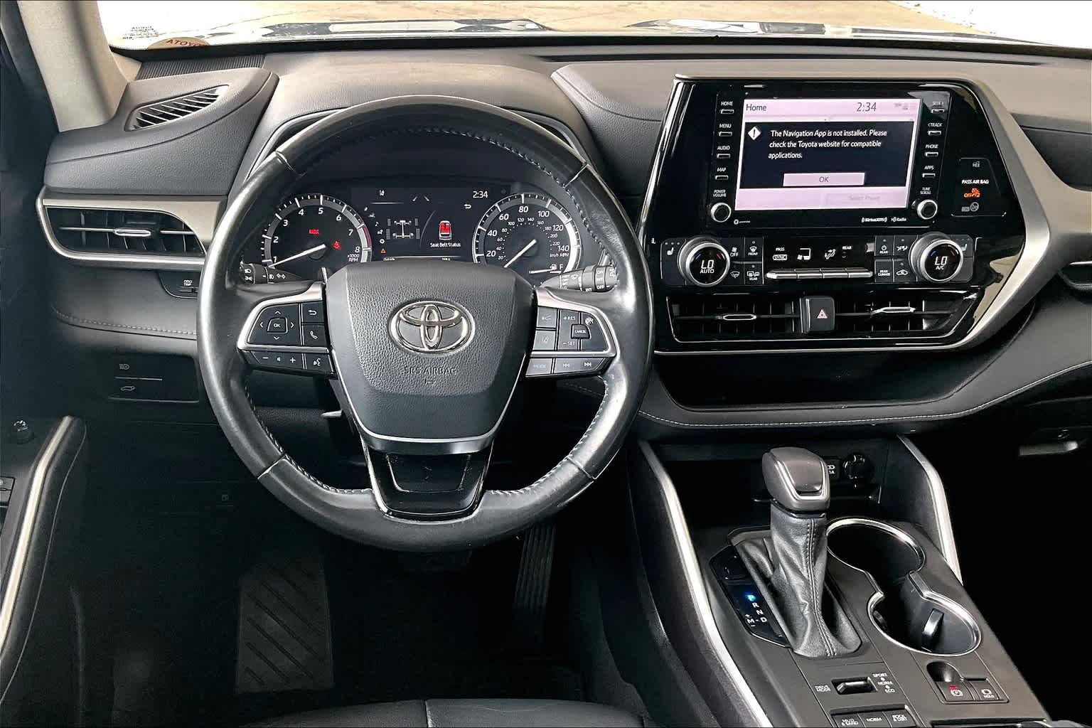 used 2021 Toyota Highlander car, priced at $33,488