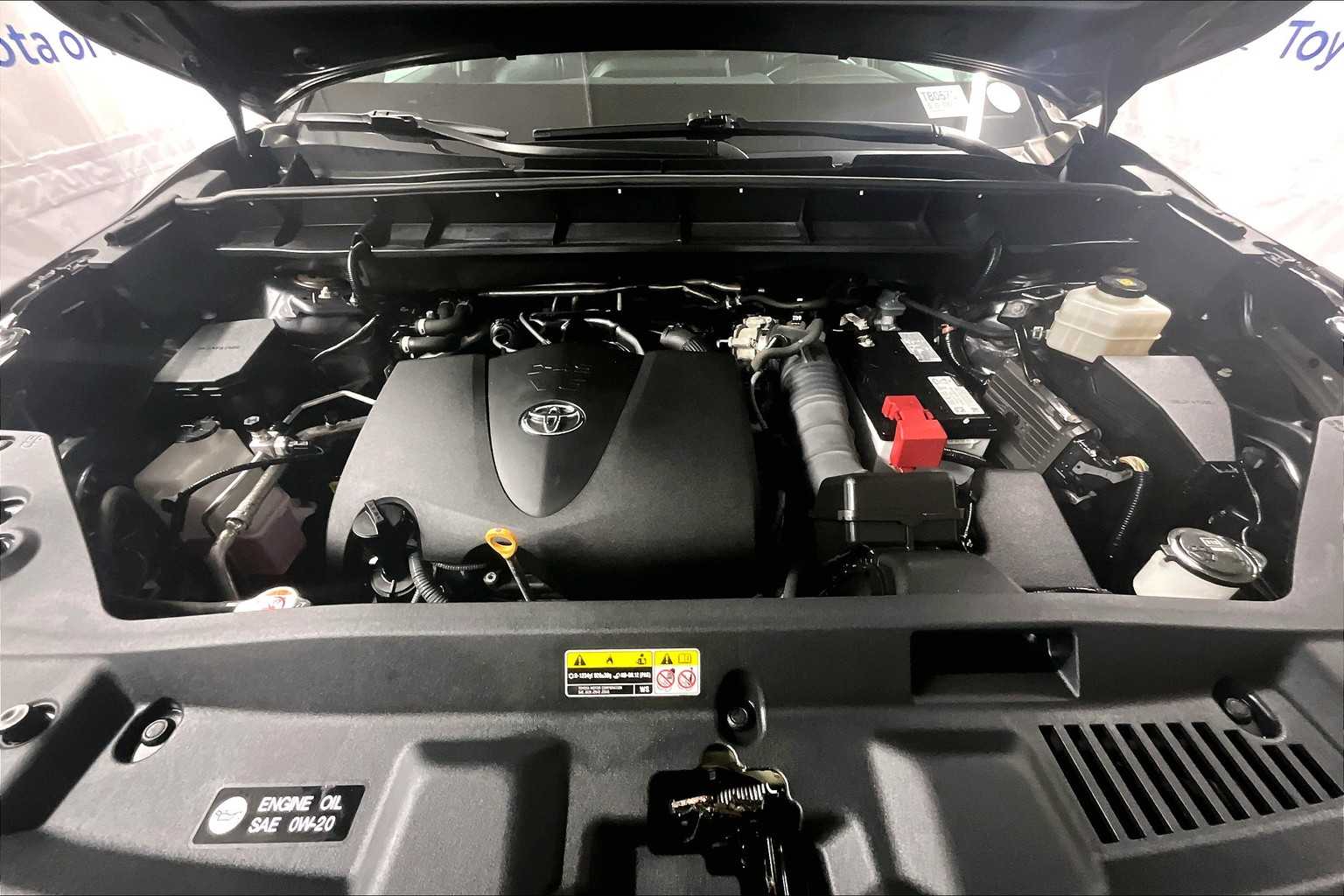 used 2022 Toyota Highlander car, priced at $33,777