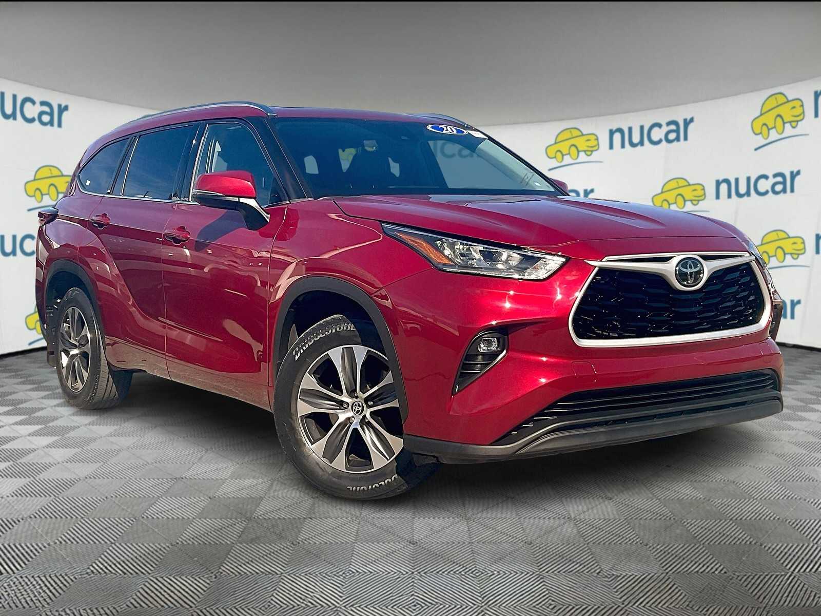 used 2020 Toyota Highlander car, priced at $31,581