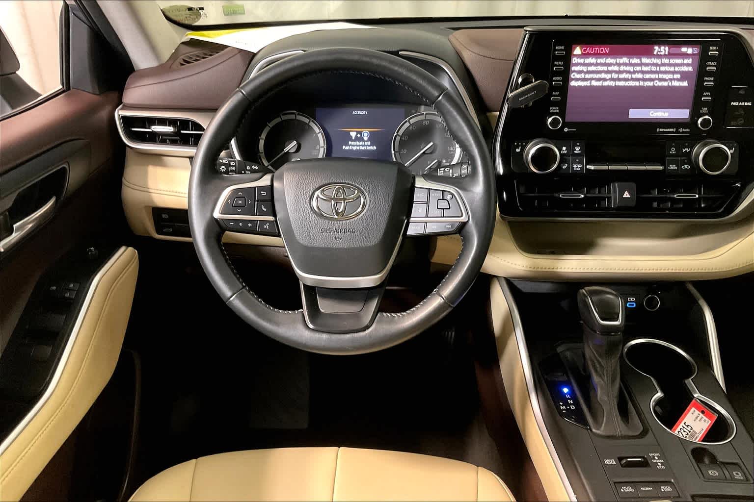 used 2022 Toyota Highlander car, priced at $37,388