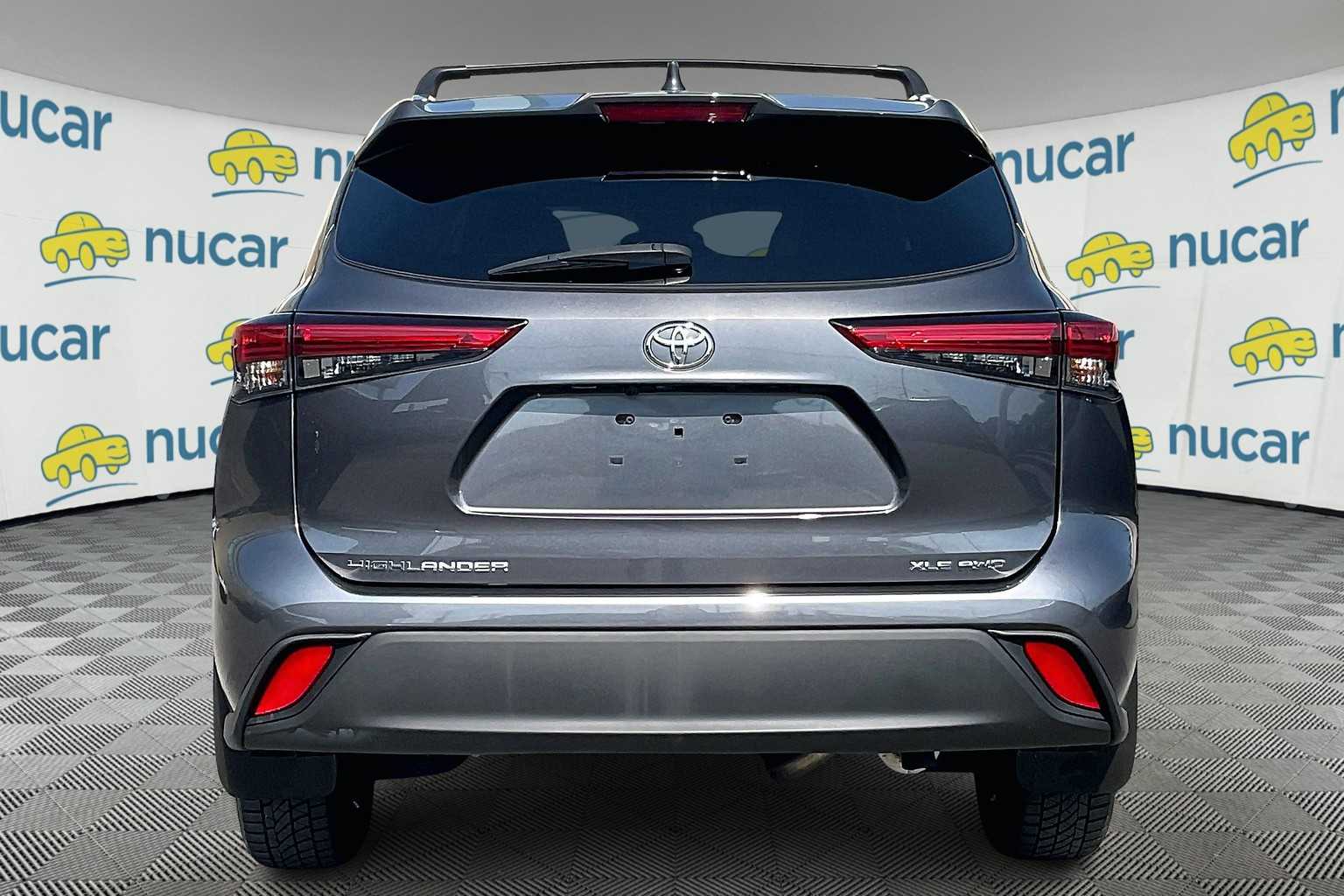 used 2021 Toyota Highlander car, priced at $34,575