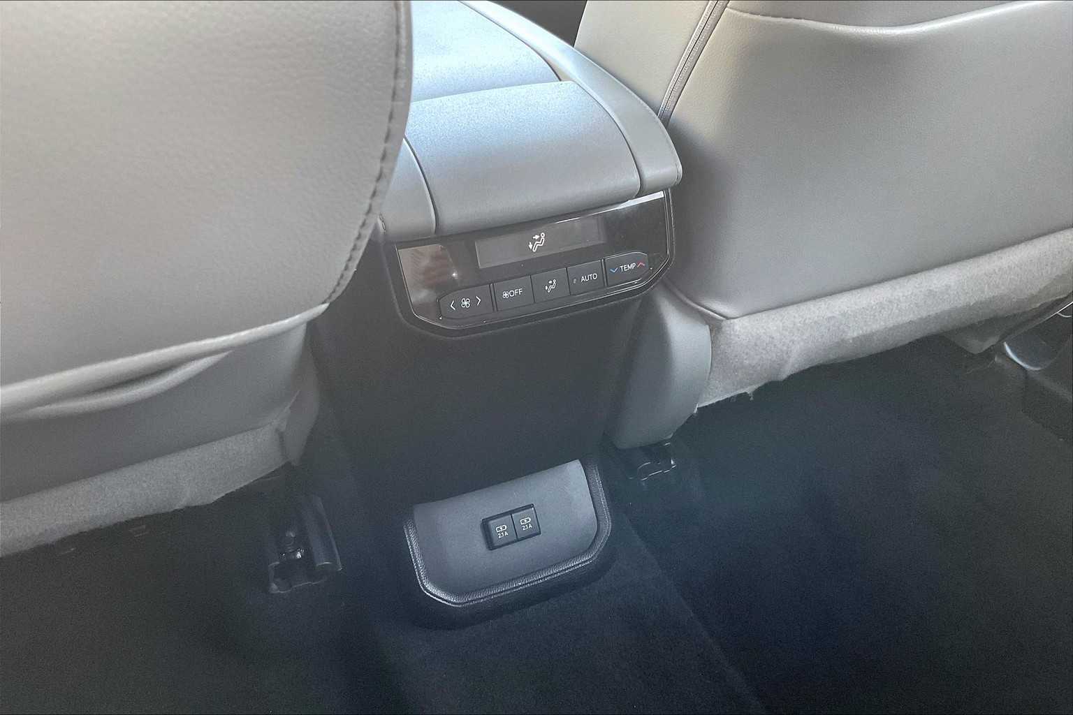 used 2021 Toyota Highlander car, priced at $34,575