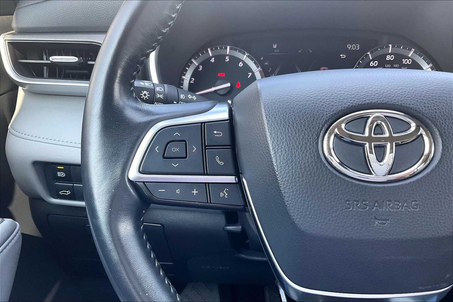 used 2021 Toyota Highlander car, priced at $34,575