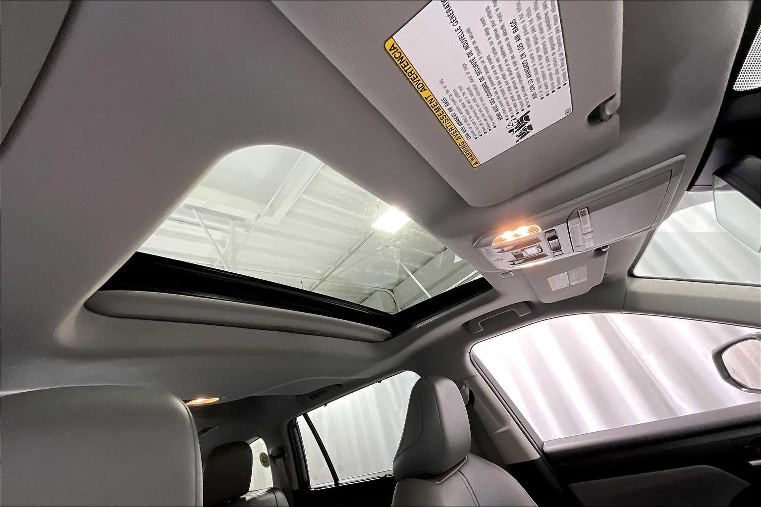 used 2021 Toyota Highlander car, priced at $35,788