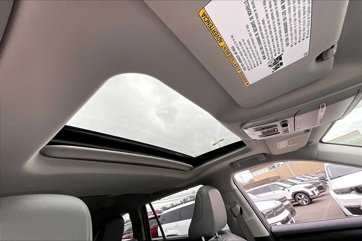 used 2022 Toyota Highlander car, priced at $38,787