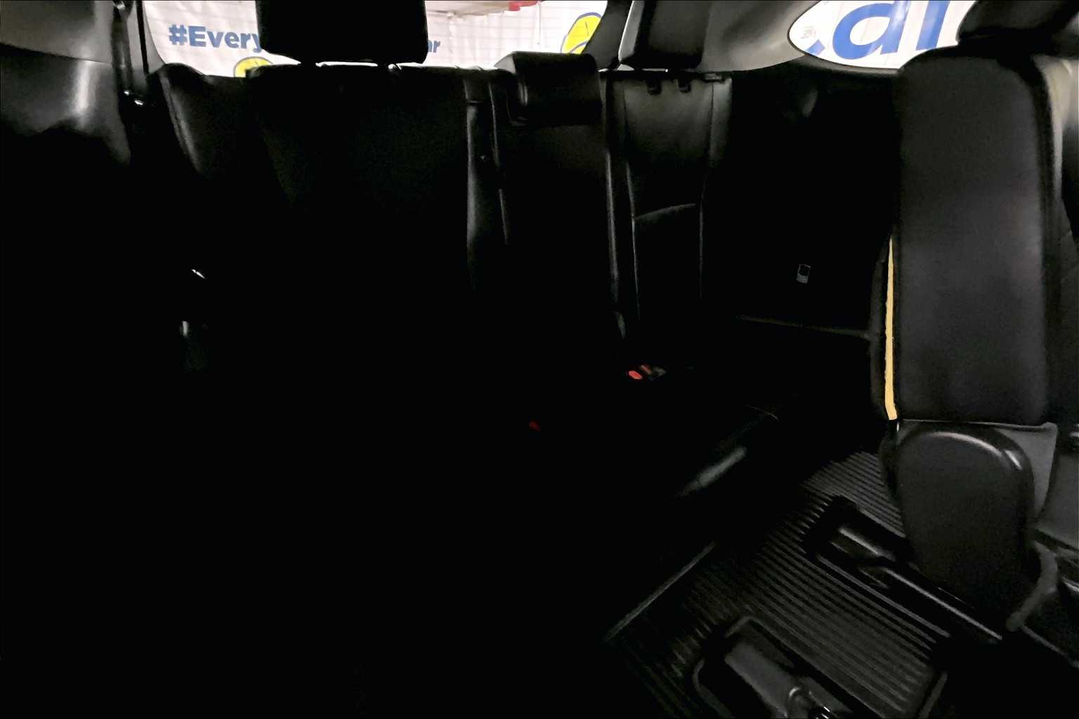 used 2022 Toyota Highlander car, priced at $37,437