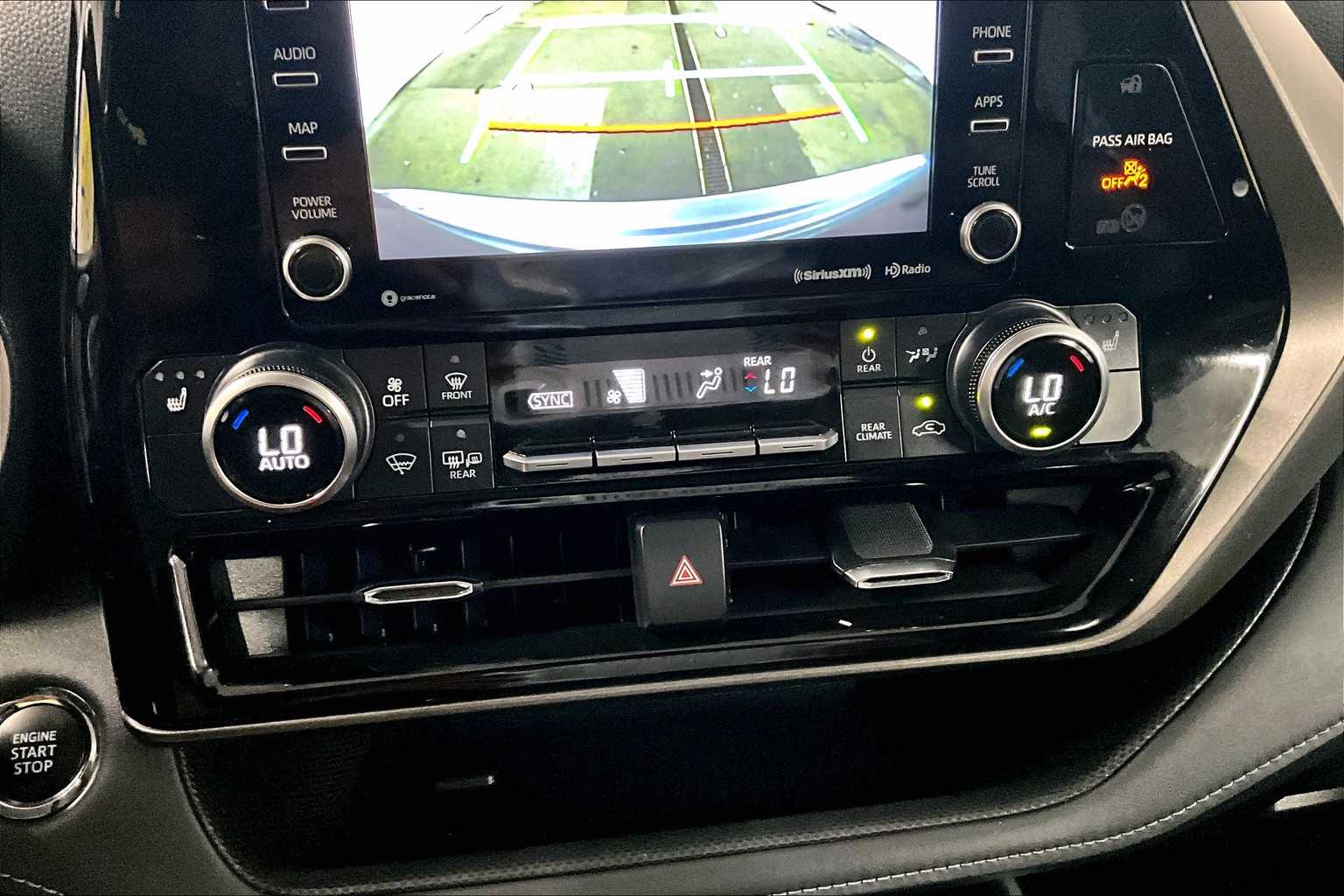 used 2022 Toyota Highlander car, priced at $37,437