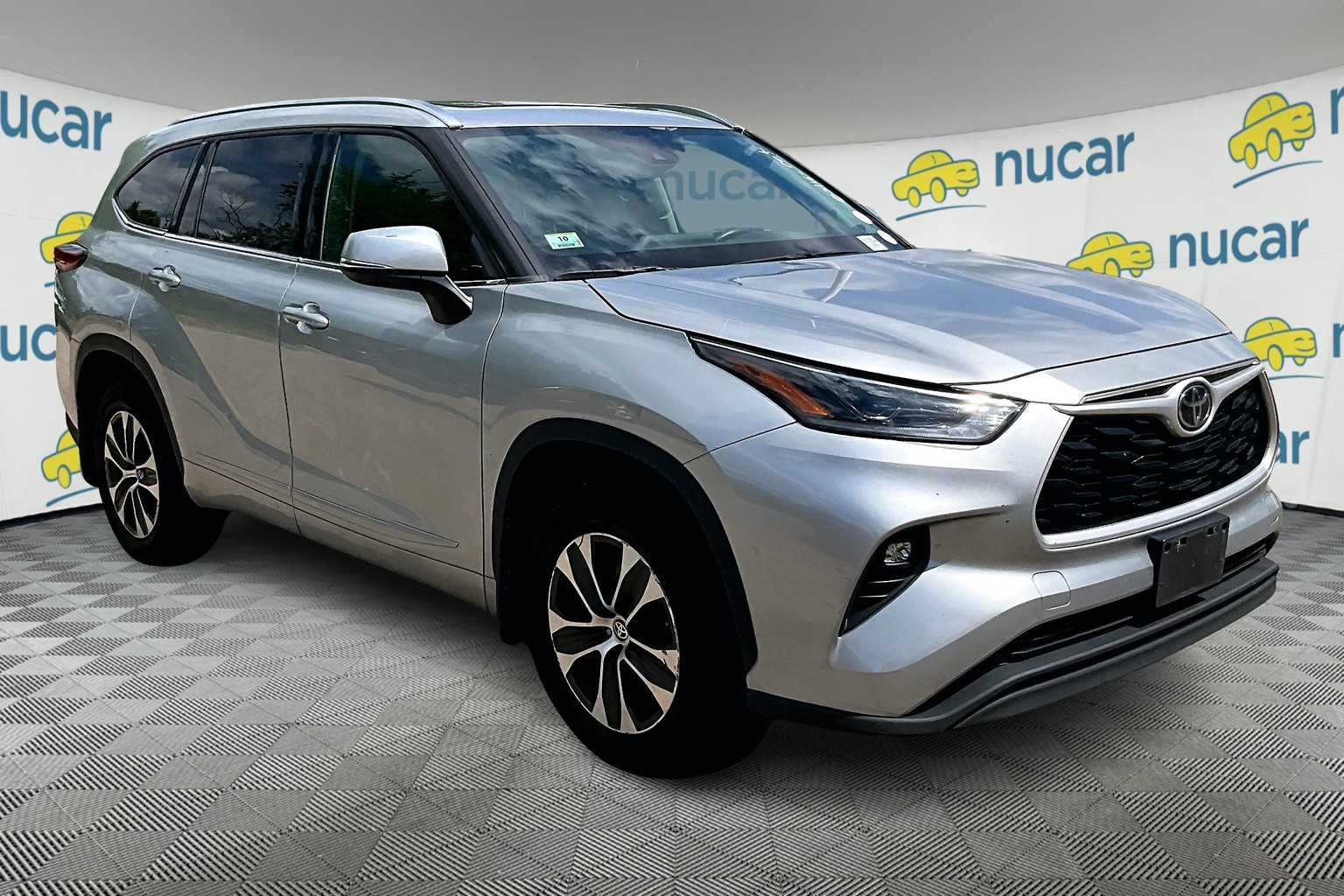 used 2021 Toyota Highlander car, priced at $29,433