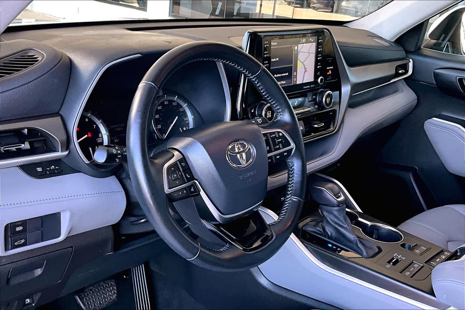 used 2021 Toyota Highlander car, priced at $33,847