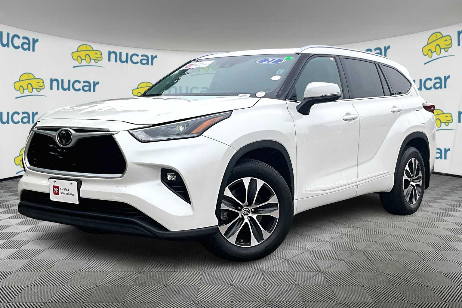 used 2021 Toyota Highlander car, priced at $29,488