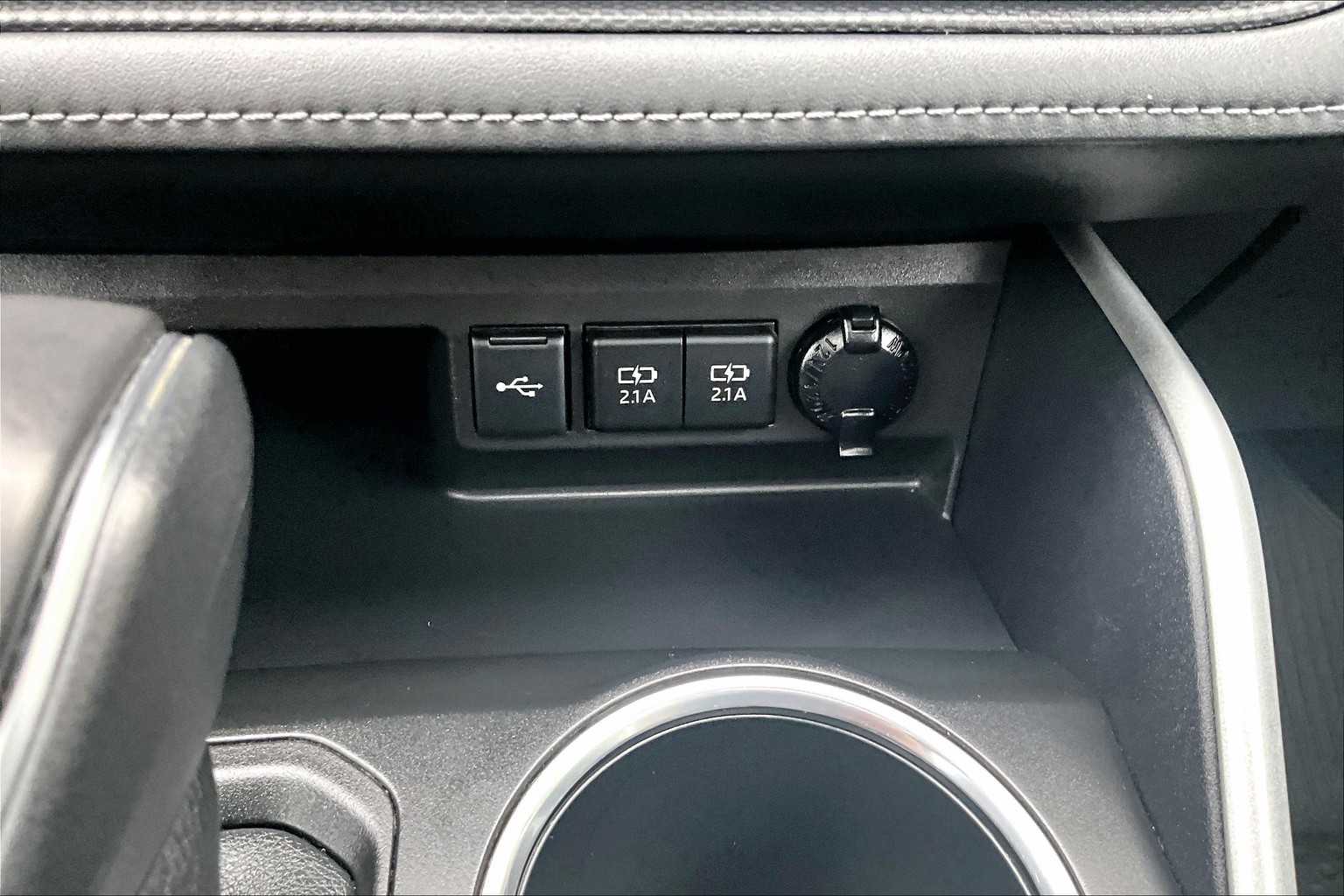 used 2021 Toyota Highlander car, priced at $29,488