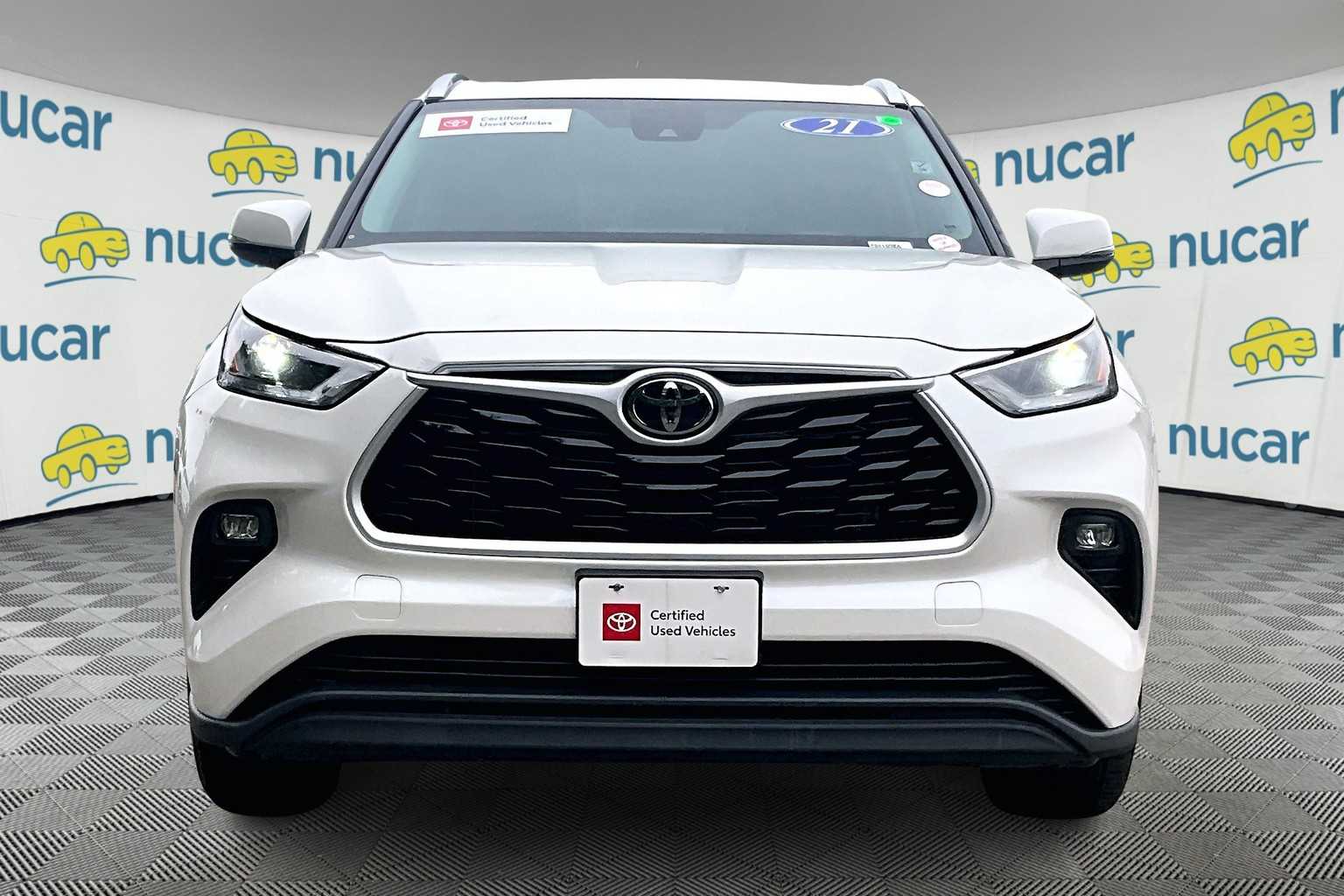 used 2021 Toyota Highlander car, priced at $29,488