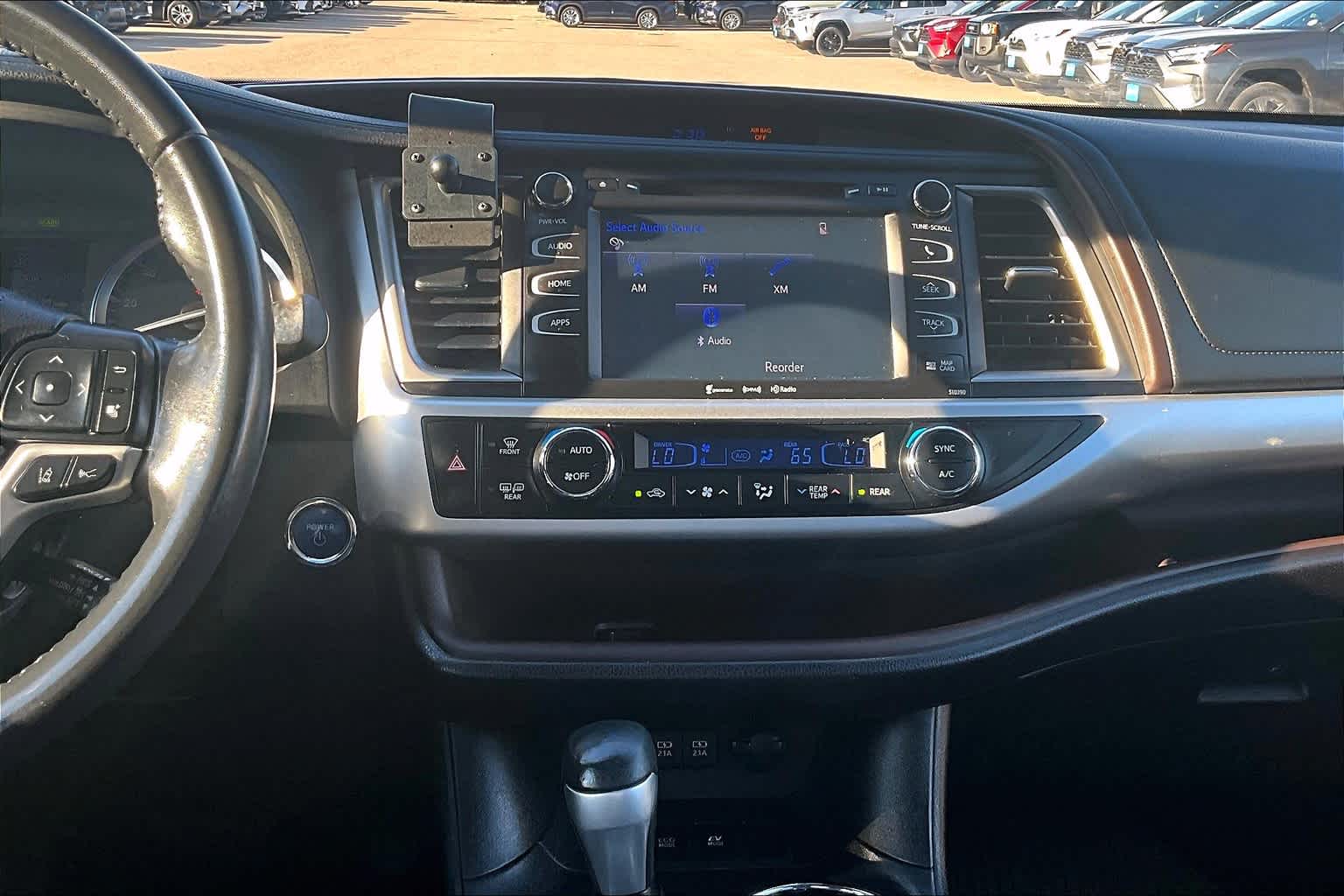 used 2019 Toyota Highlander car, priced at $30,777