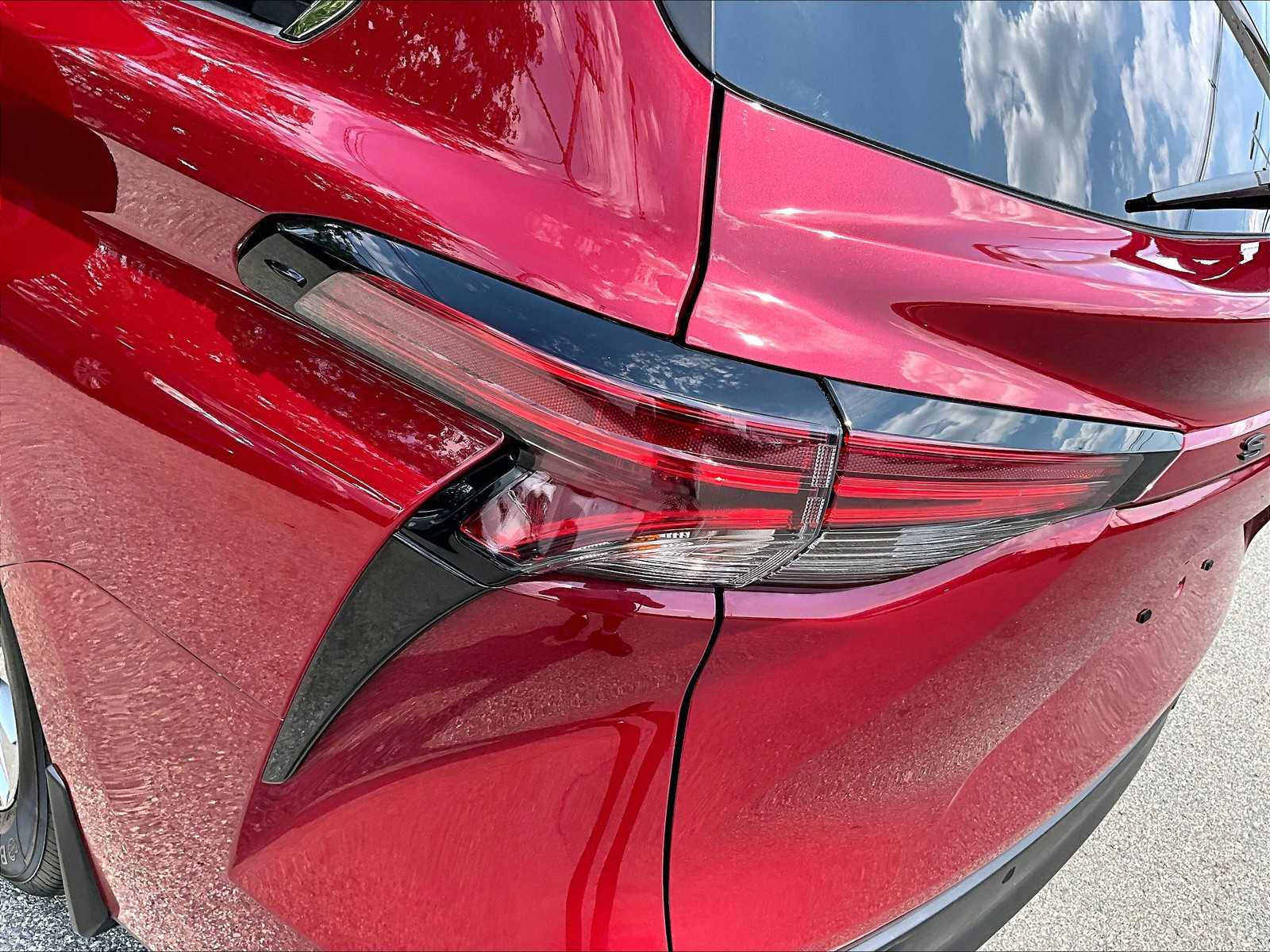 used 2021 Toyota Sienna car, priced at $37,794