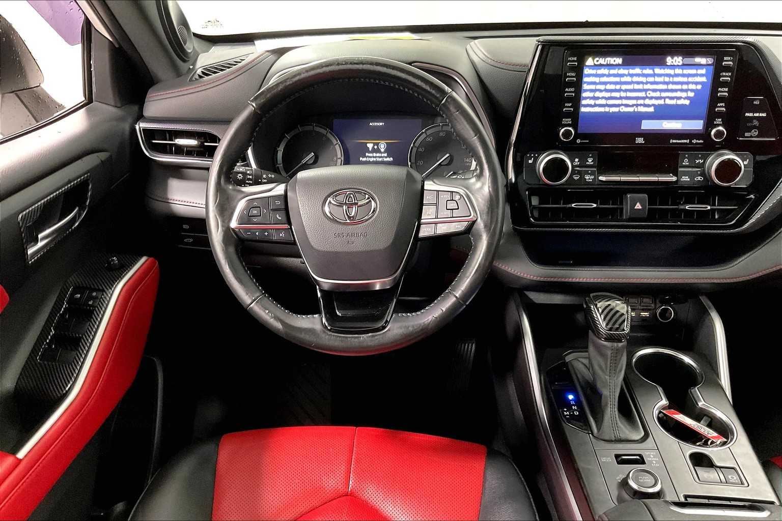 used 2021 Toyota Highlander car, priced at $34,488