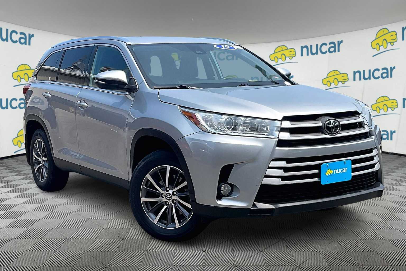 used 2019 Toyota Highlander car, priced at $28,277