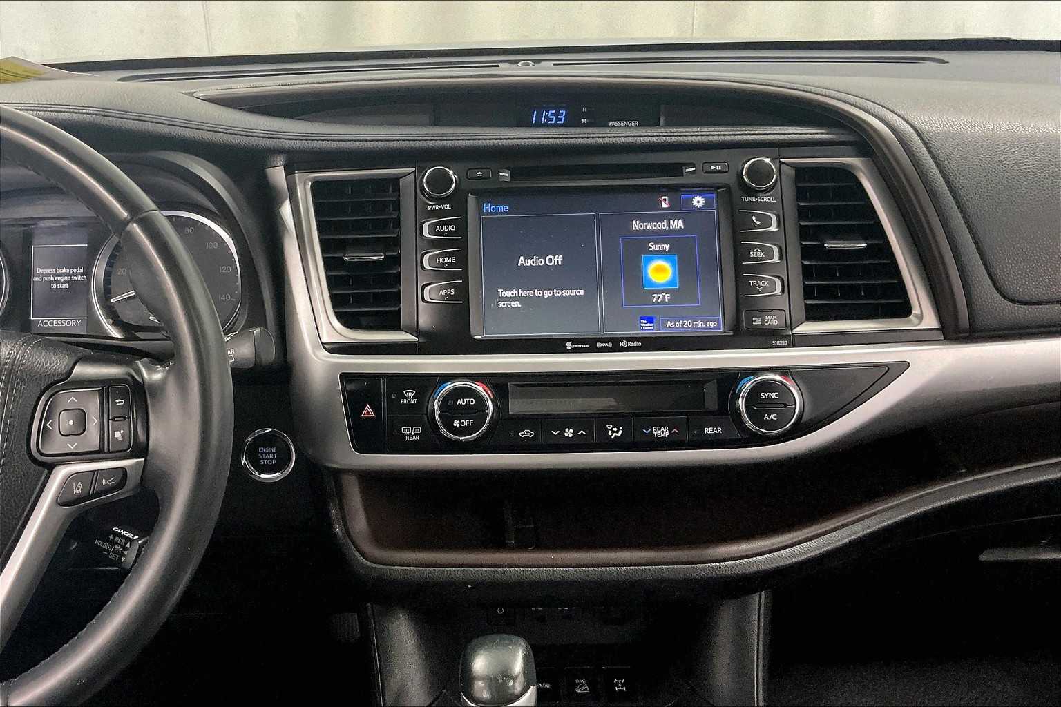 used 2019 Toyota Highlander car, priced at $28,277