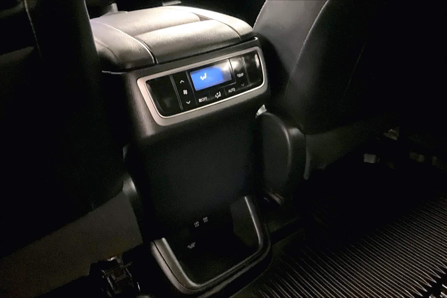 used 2019 Toyota Highlander car, priced at $26,988
