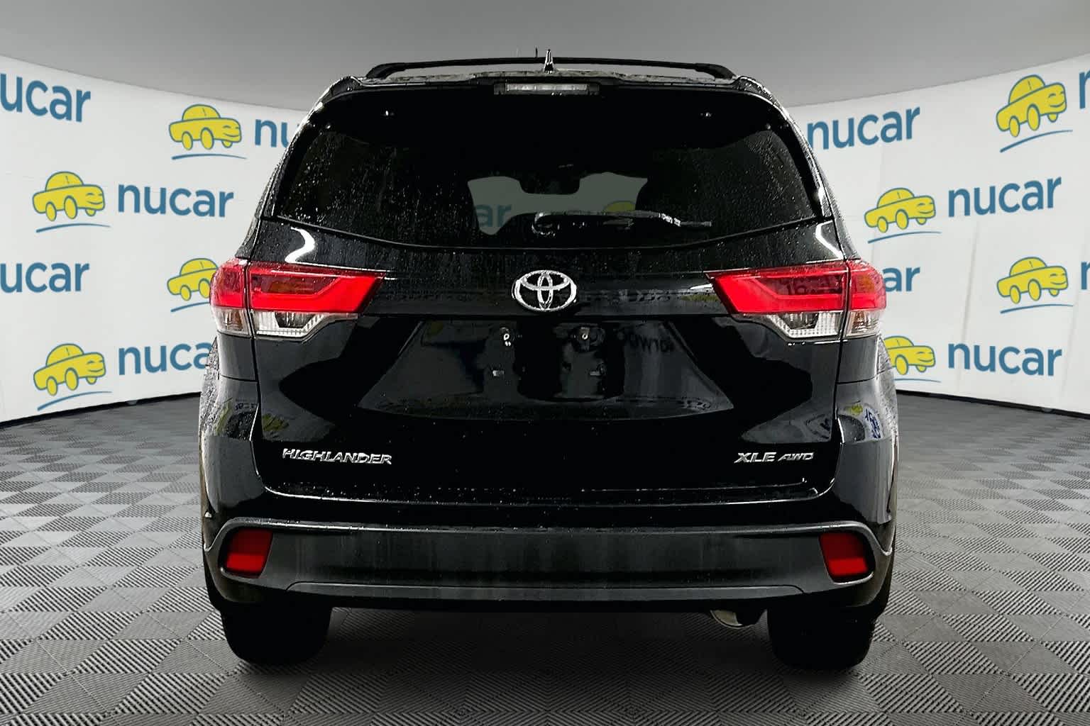 used 2019 Toyota Highlander car, priced at $26,988