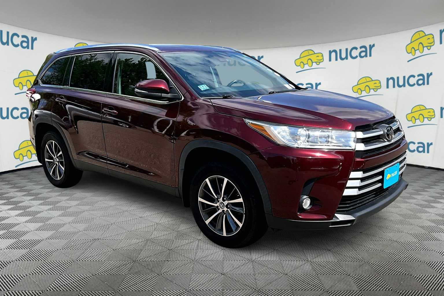 used 2019 Toyota Highlander car, priced at $26,988