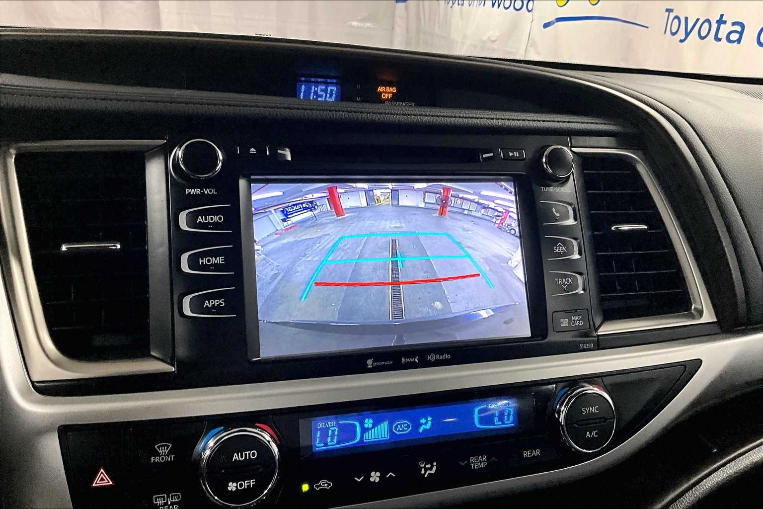 used 2019 Toyota Highlander car, priced at $27,998
