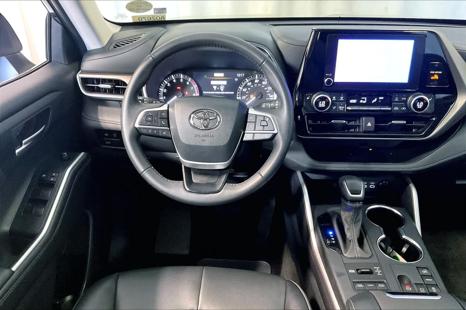 used 2024 Toyota Highlander car, priced at $41,575