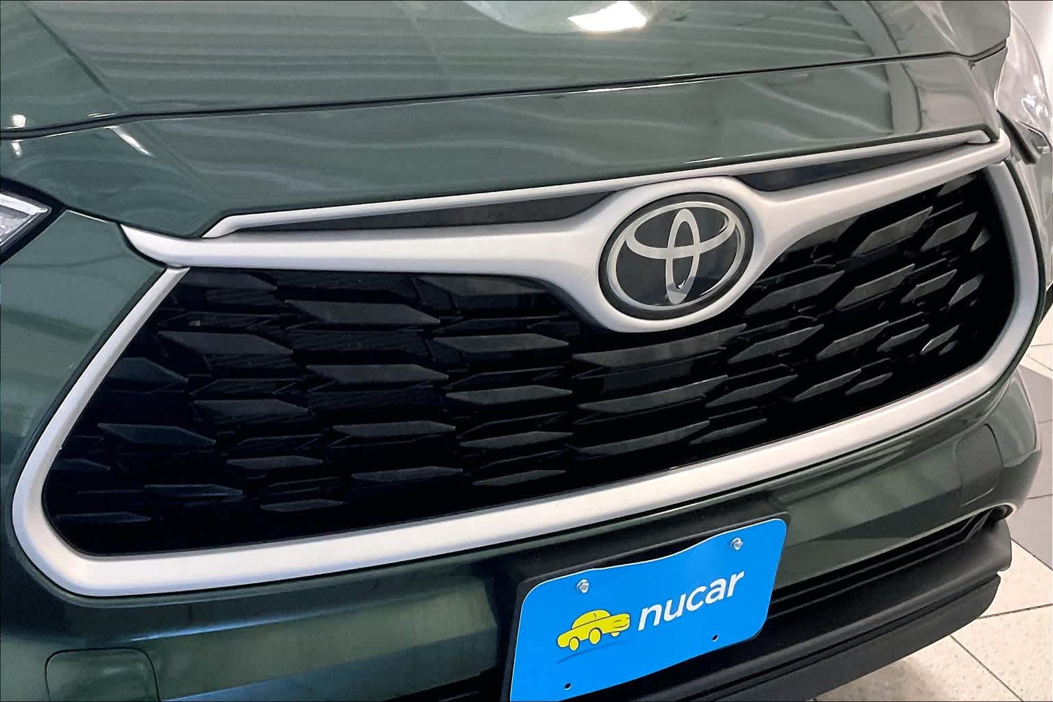used 2024 Toyota Highlander car, priced at $41,575