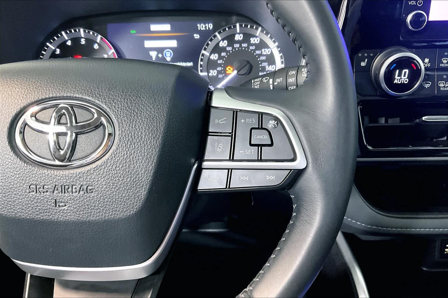 used 2024 Toyota Highlander car, priced at $41,575