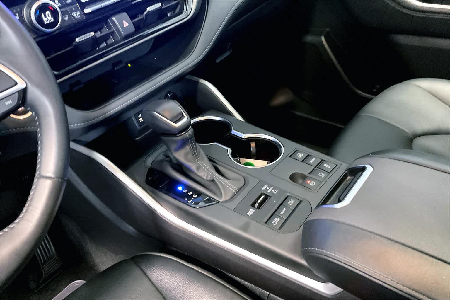 used 2024 Toyota Highlander car, priced at $41,575