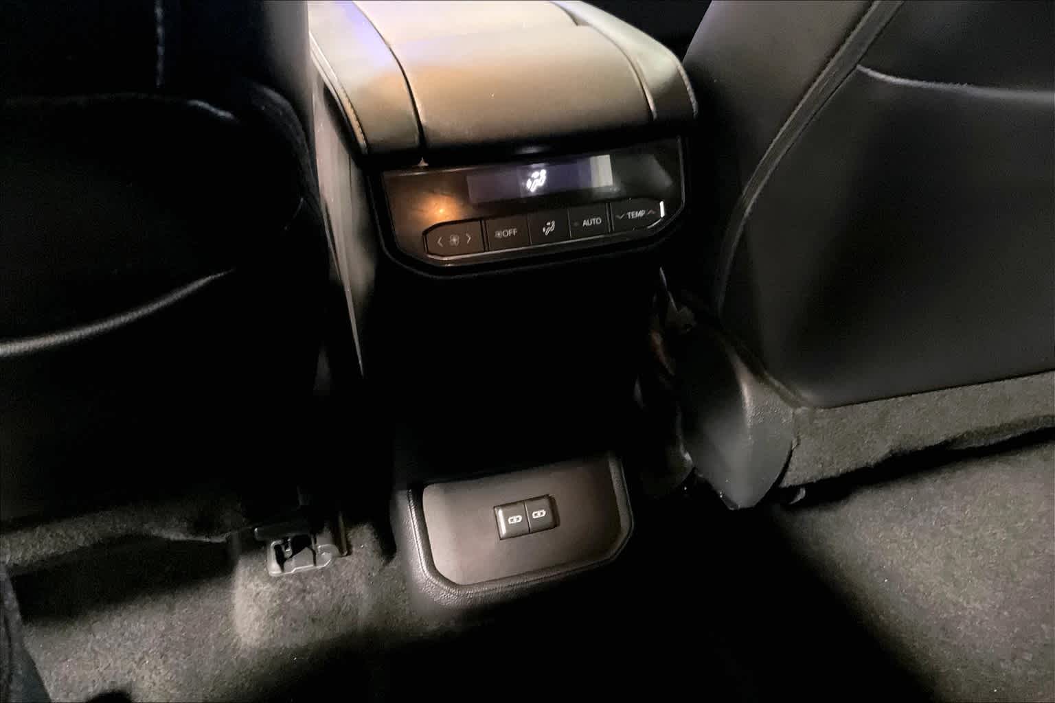 used 2024 Toyota Highlander car, priced at $41,575