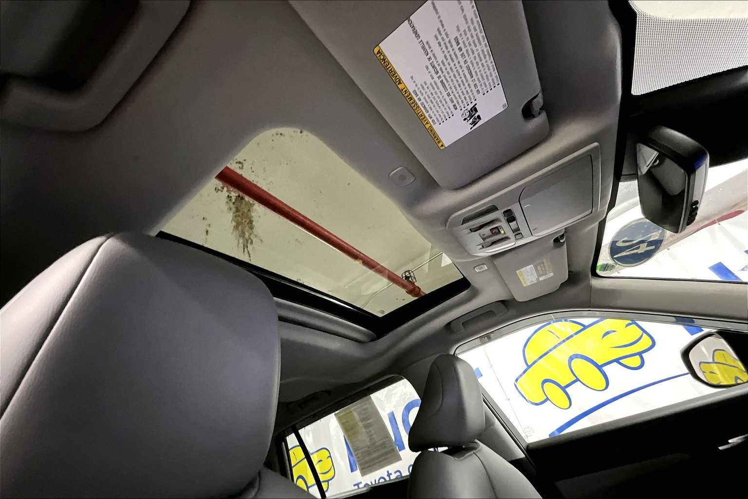 used 2024 Toyota Highlander car, priced at $41,519