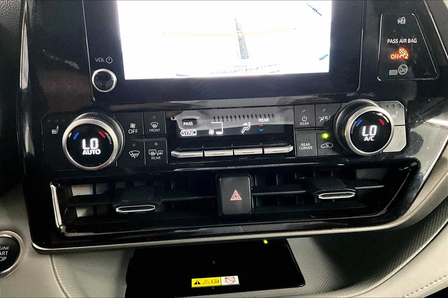 used 2024 Toyota Highlander car, priced at $41,519