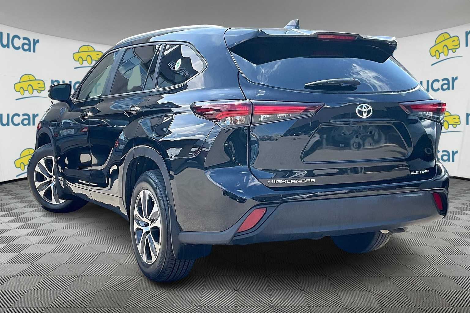 used 2024 Toyota Highlander car, priced at $42,805