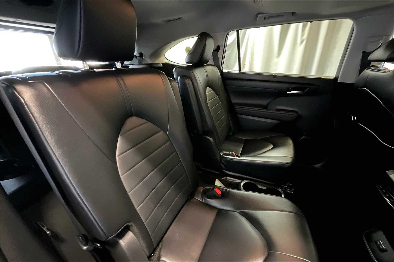 used 2024 Toyota Highlander car, priced at $42,805