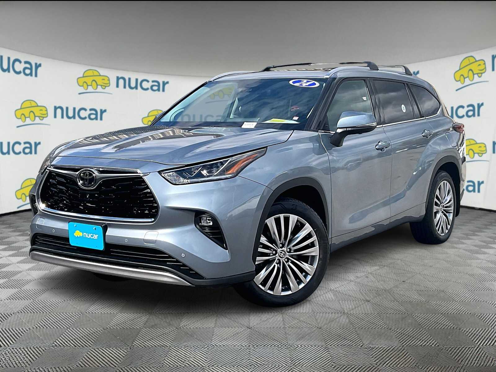used 2024 Toyota Highlander car, priced at $49,394