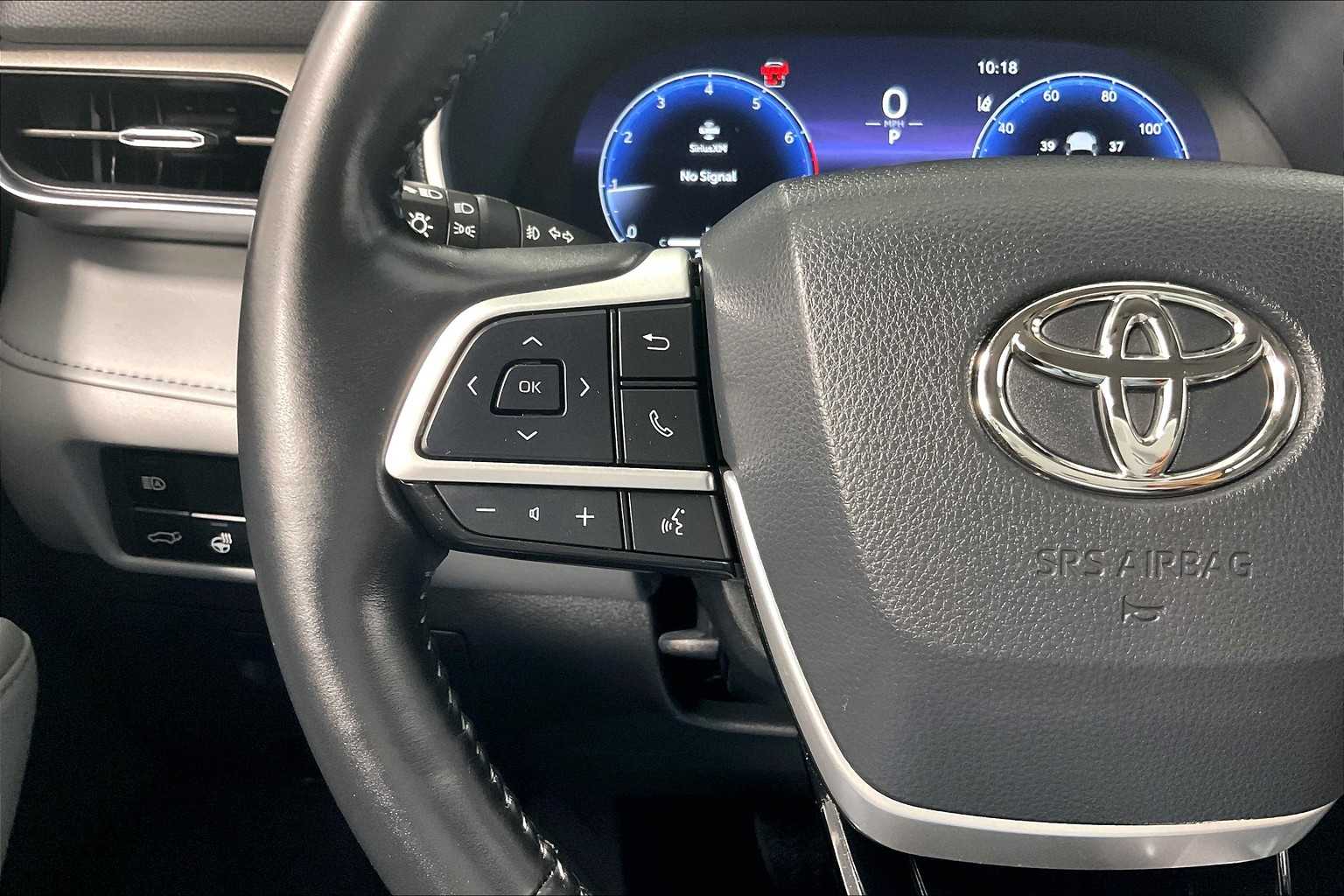 used 2023 Toyota Highlander car, priced at $42,988
