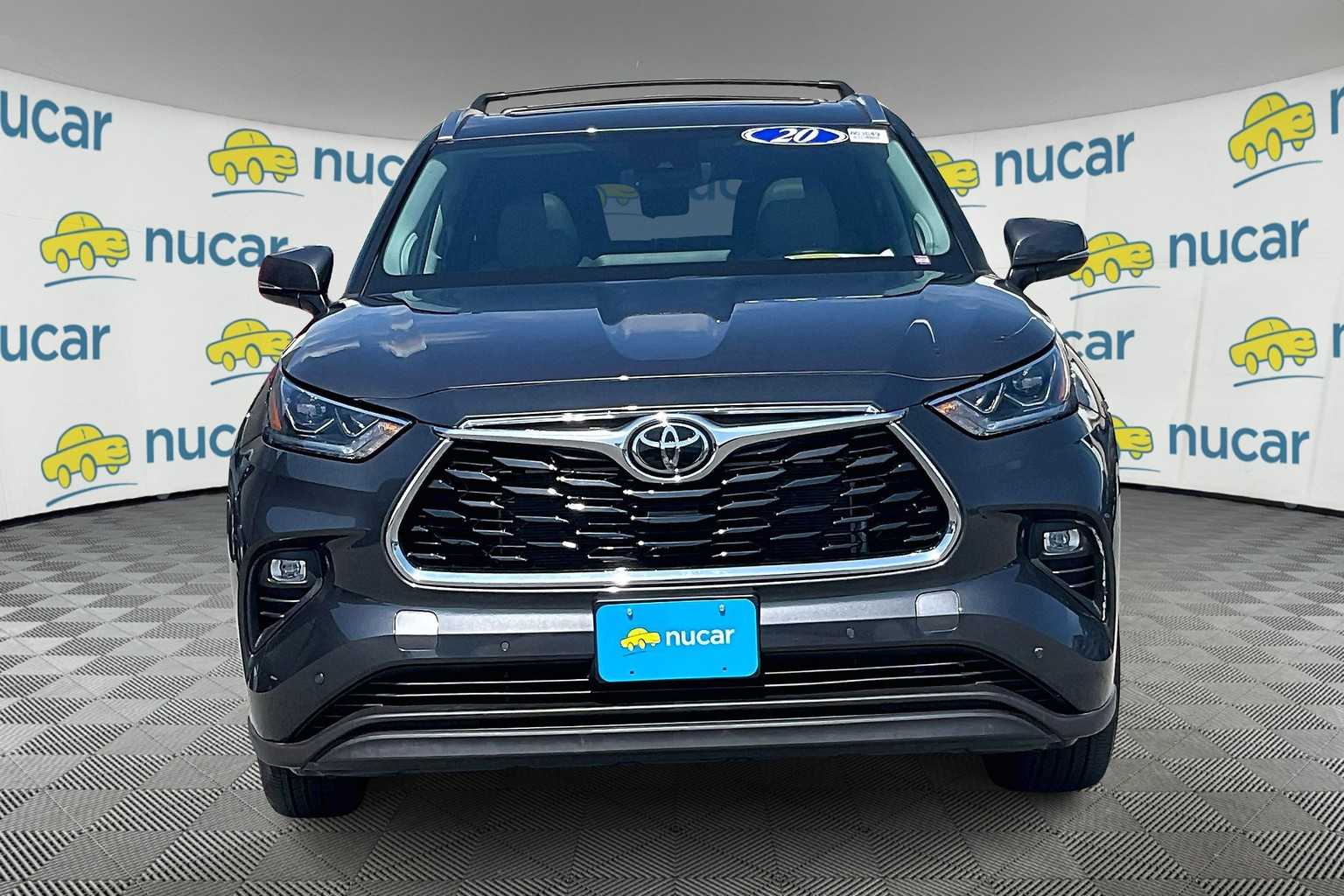 used 2023 Toyota Highlander car, priced at $42,988