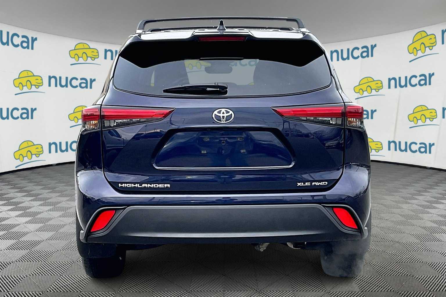 used 2023 Toyota Highlander car, priced at $38,488